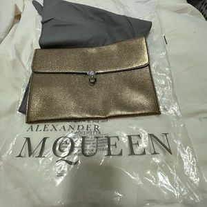 Alexander McQueen skull clutch